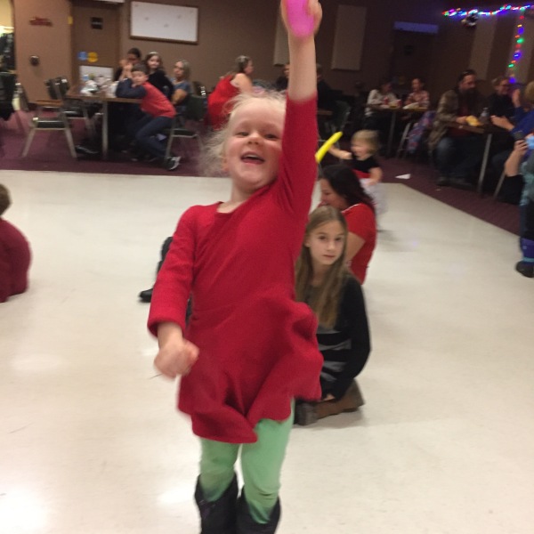 2016-Kids-Christmas-Party-9