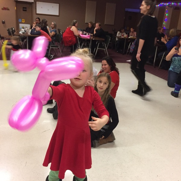 2016-Kids-Christmas-Party-10