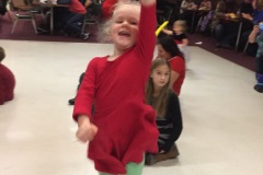 2016-Kids-Christmas-Party-9